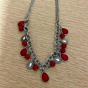 Red paparazzi necklace, new with tags